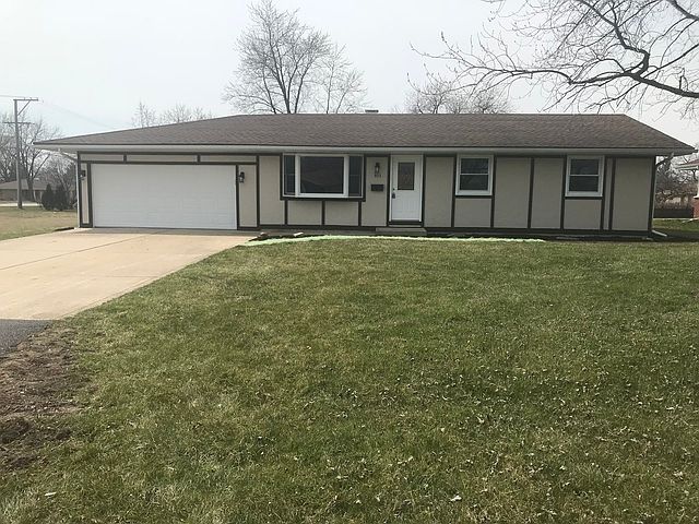 1st image of 803 Sheila Dr