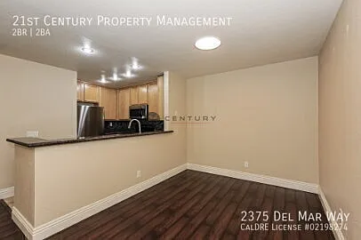 2375 Del Mar Way — Photo 9