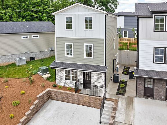 3rd image of 118 Blackman St