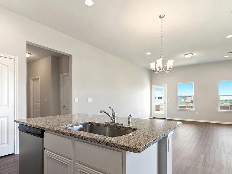 956 Dubina Ave — Photo 8