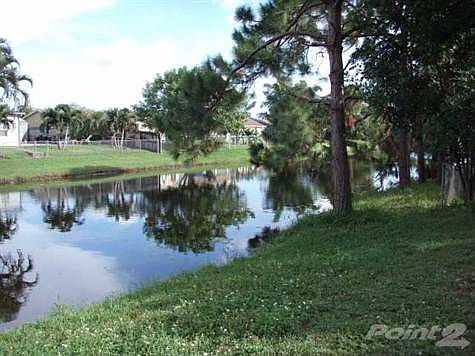 2nd image of 198 Dove Cir