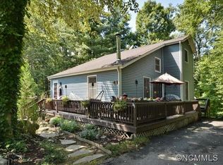 7 Willow Ln, Fletcher, NC 28732