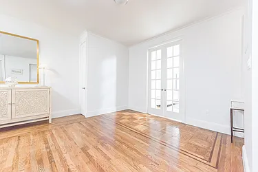 Sold by Modern Spaces