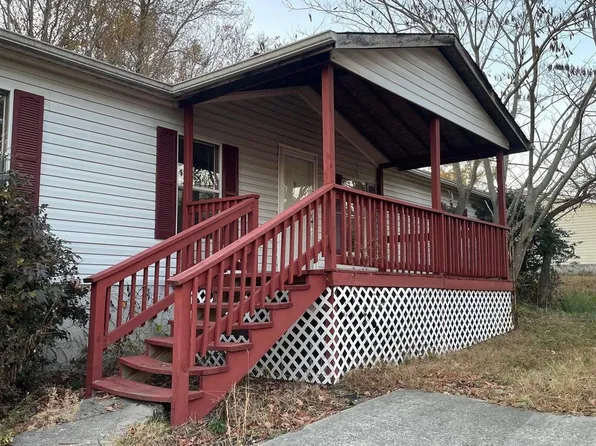 1430 Hammerhill Rd, Athens, TN 37303