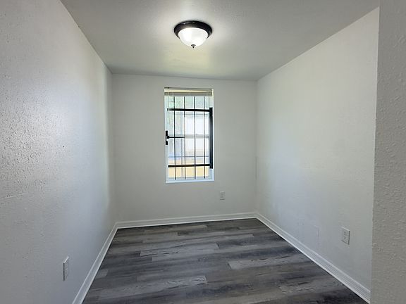 5th image of 2185 Benedict Rd #2187