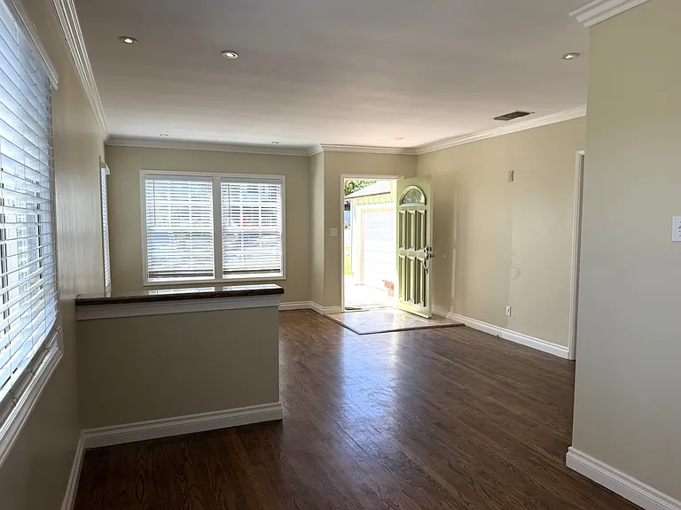 3120 S Leland St — Photo 4