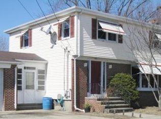 136 Cumberland St, Providence, RI 02904