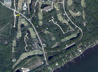 106 Spoonbill Ct, Lanark Village, FL 32323