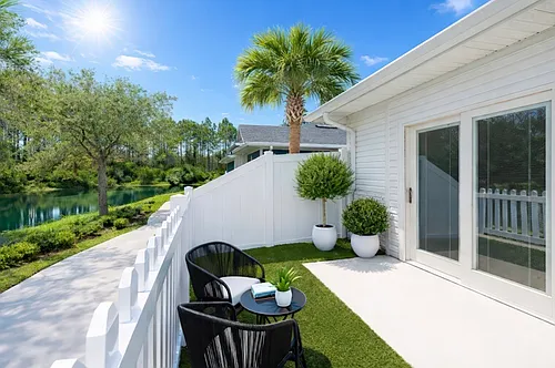 Viva Palm Coast Photo 1