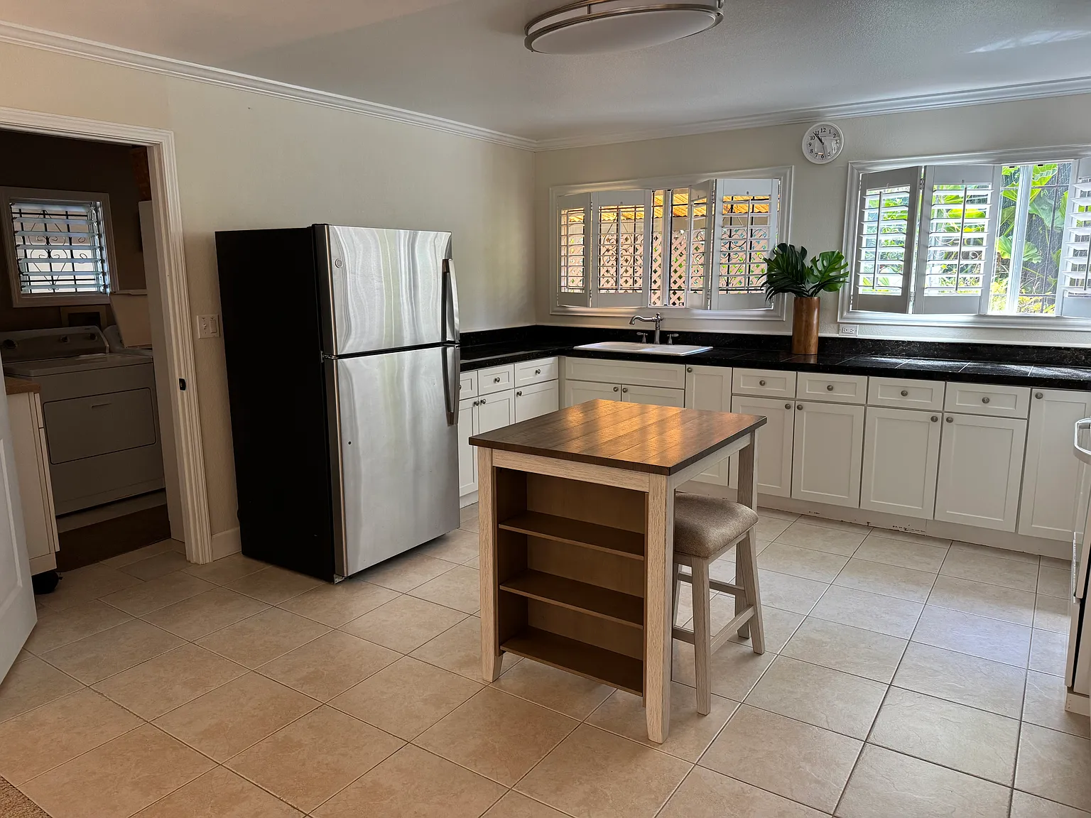 4559 Sierra Dr — Photo 3