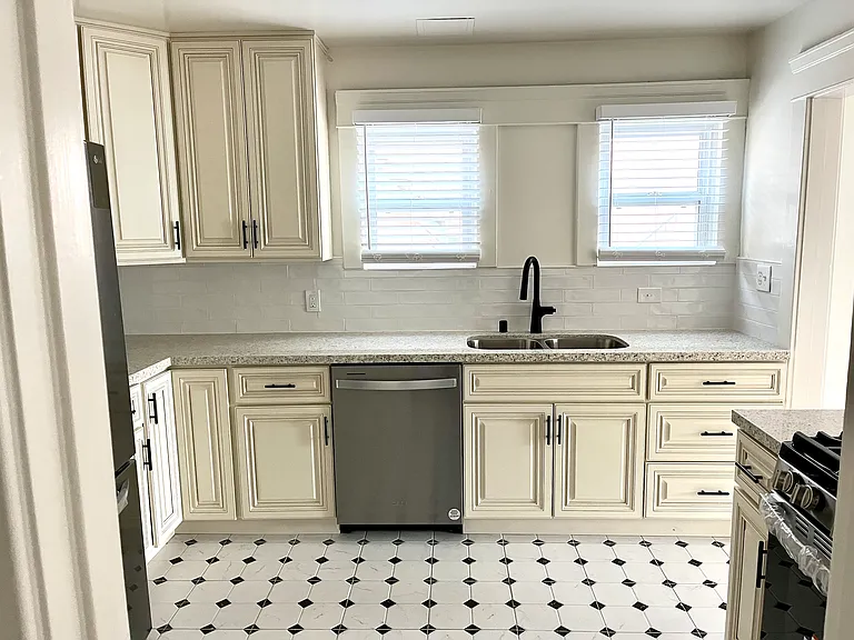 3929 E 3rd St #3935 — Photo 5