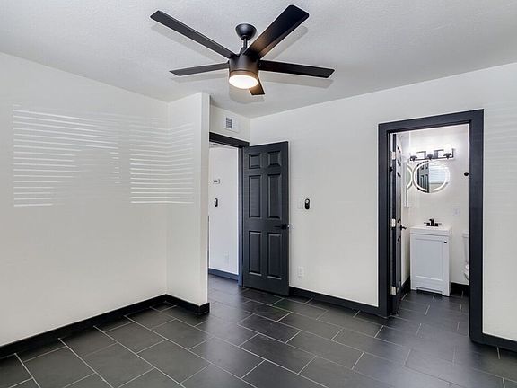 5th image of 1116 E Lemon St #107
