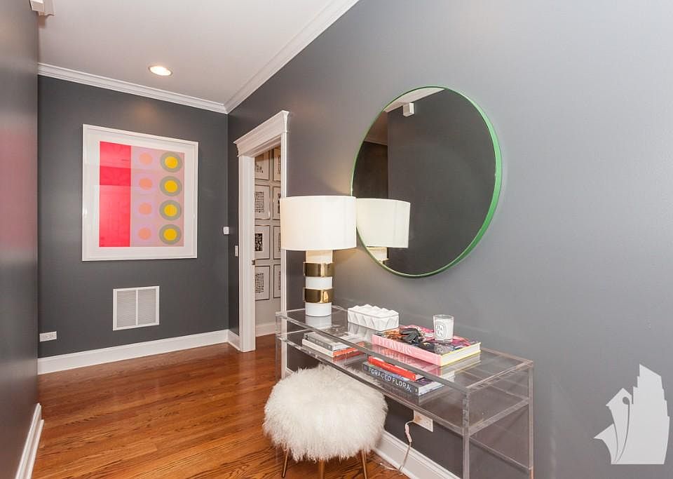 1st image of 3823 N Ashland Ave APT 201L
