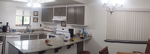 Kitchen-granite countertops