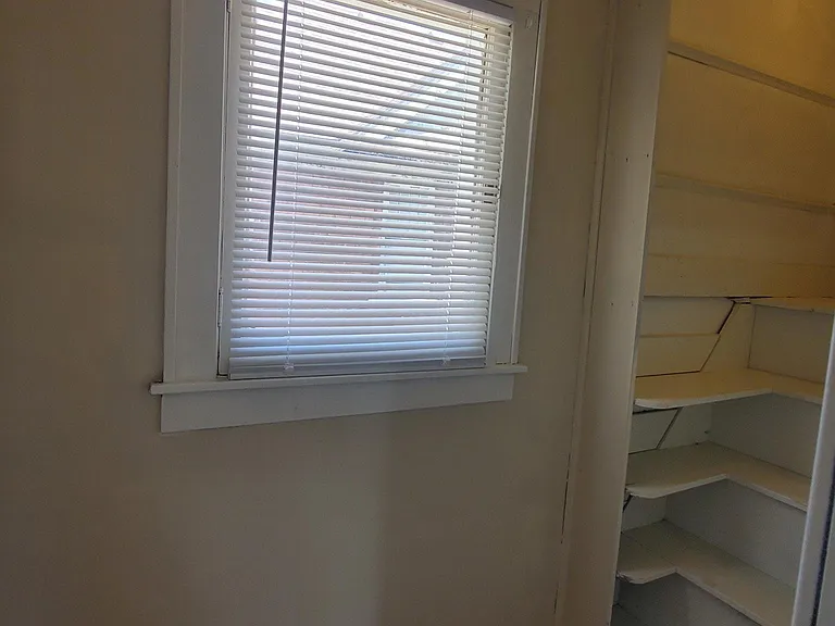 3345 Hogarth Ave #2 — Photo 17