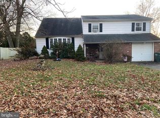 529 Elmwood Ave, Trevose, PA 19053