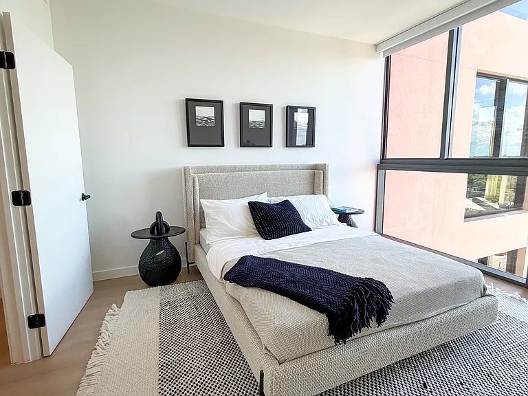 636 NW 24th St #1 — Photo 3
