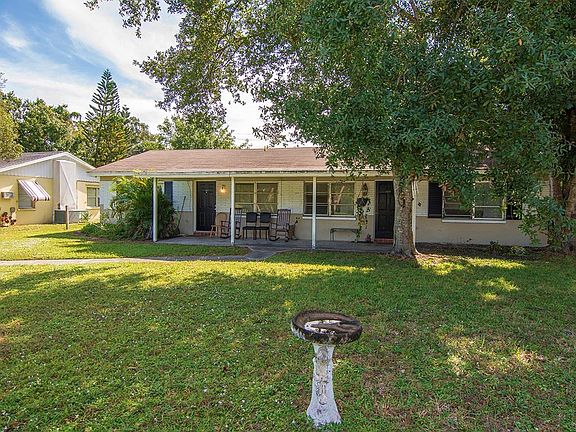 2nd image of 757 Royal Palm Blvd