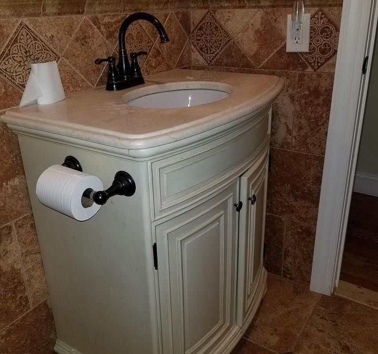 2nd image of 23 Chateux Ln