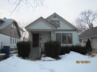 5027 N Berkeley Blvd, Milwaukee, WI 53217