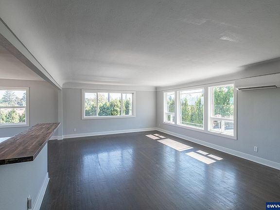4th image of 175 Candalaria Blvd S