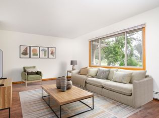 4301 Valley View Rd, Minneapolis, MN 55424