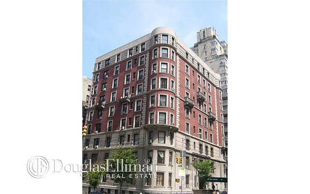 Rented by Douglas Elliman | media 25