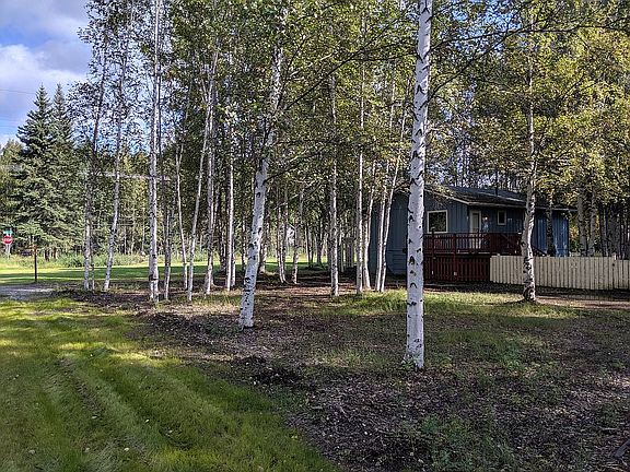 4th image of 2653 Topaz Ave