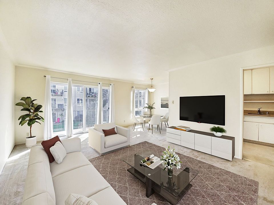 1st image of 847 N Humboldt St APT 315