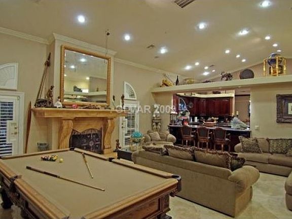 5th image of 3193 Montecito Dr