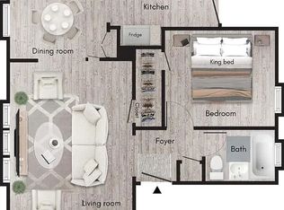 550 W Surf St APT 2, Chicago, IL 60657