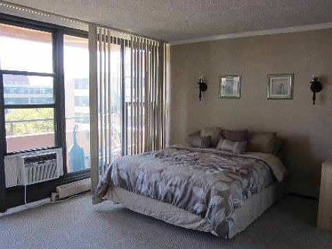 5th image of 166-10 Powells Cove Blvd #8B