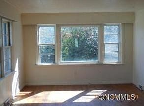 4th image of 1315 E Bane St