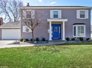 505 E Carpenter Dr, Palatine, IL 60074