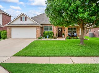 15465 Landing Creek Ln, Roanoke, TX 76262