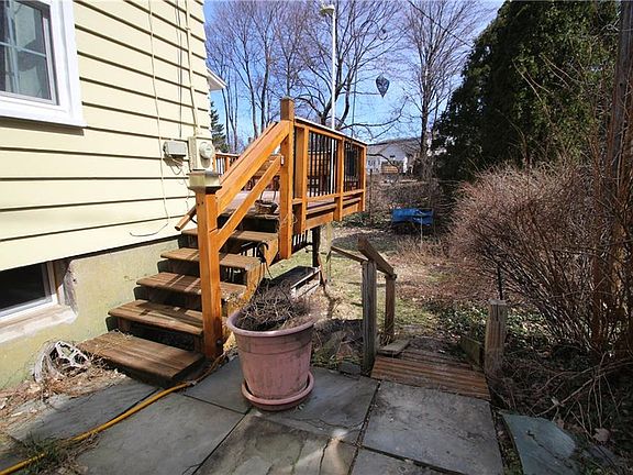 3rd image of 113 Janet Dr
