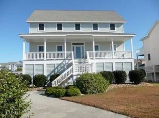 19 Rudder Ct, Manteo, NC 27954