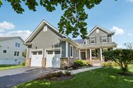 28 Bedford Dr-S1009-001.jpg