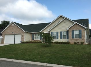 1662 Maremont Rd, Knoxville, TN 37918