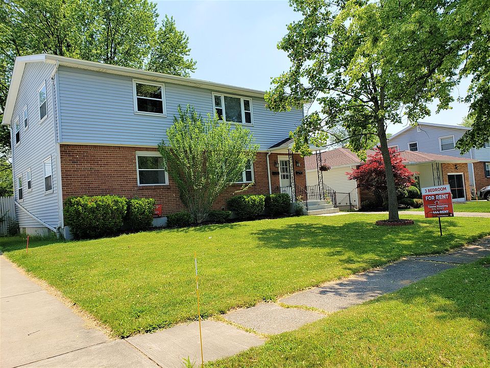 1st image of 39 Fradine Dr #1