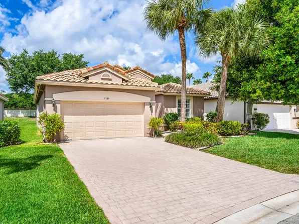 9989 Torino Drive, Lake Worth, FL 33467
