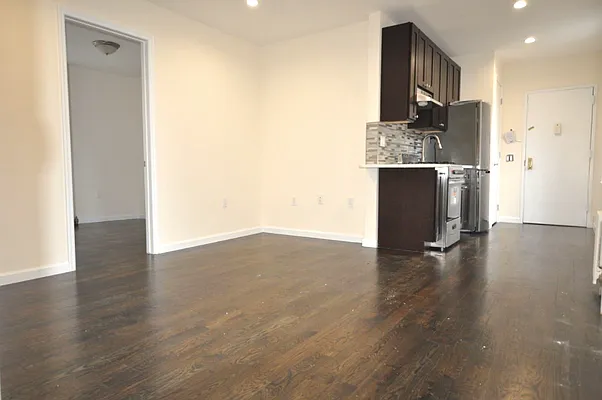 Rented by REAL New York | media 26