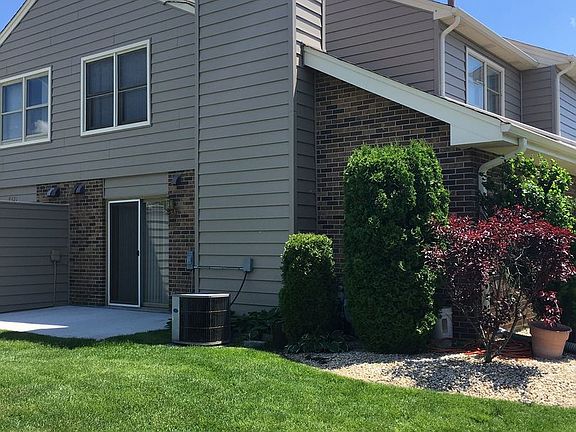 5th image of 9325 Whitehall Ln