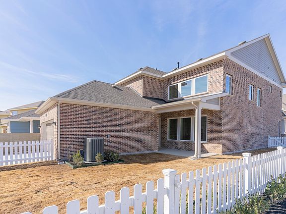 3rd image of 6125 Kendrick Mews