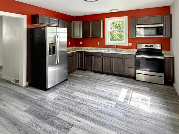 914 River St, Rhinelander, WI 54501
