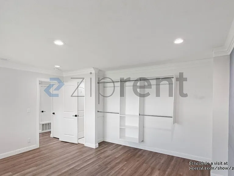 686 Whitewater Ct — Photo 17