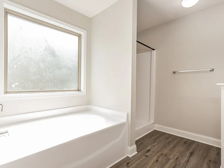 416 Pearl St — Photo 11