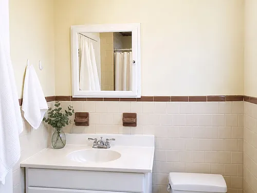9 Greenleaf Ave #A Photo 1