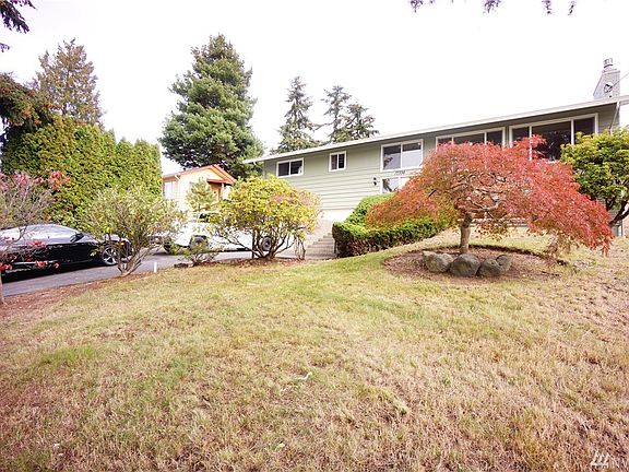 2nd image of 17336 32nd Ave S