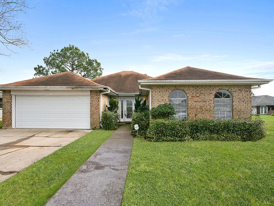 1st image of 11240 Woodvine Ln